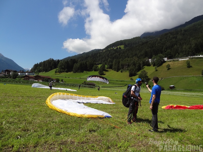 2012 AK30.12 Paragleiterkurs 065