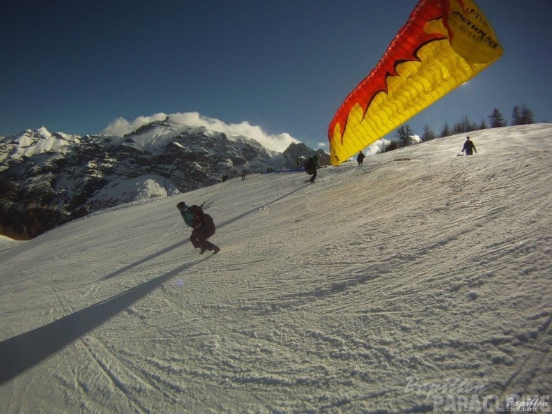 2014_AH_AT9.14_Paragliding_004.jpg