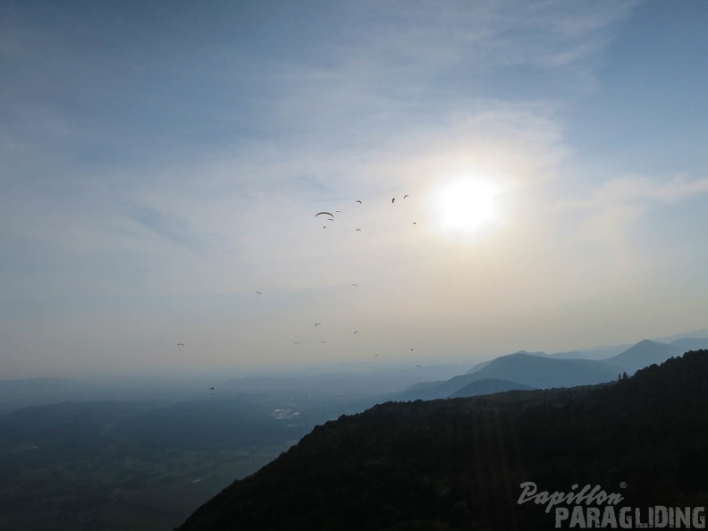 AT27 15 Paragliding-1069