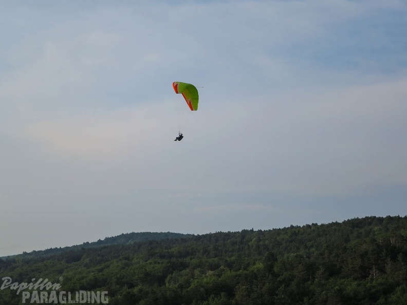 AT27 15 Paragliding-1073
