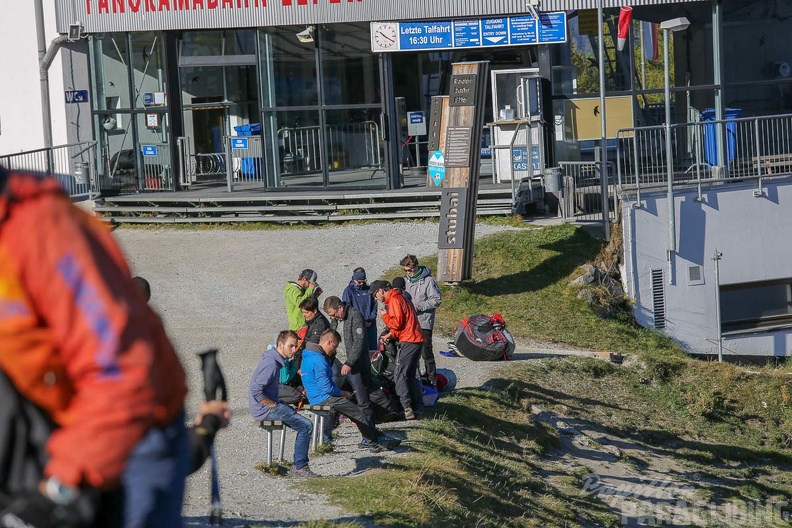 AH42.18_Hoehenflugschulung-Stubai-124.jpg