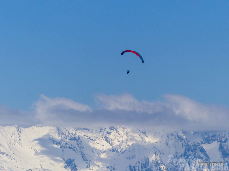 AS13.19_Paragliding-124.jpg