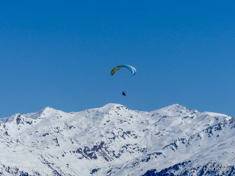AS13.19 Paragliding-128