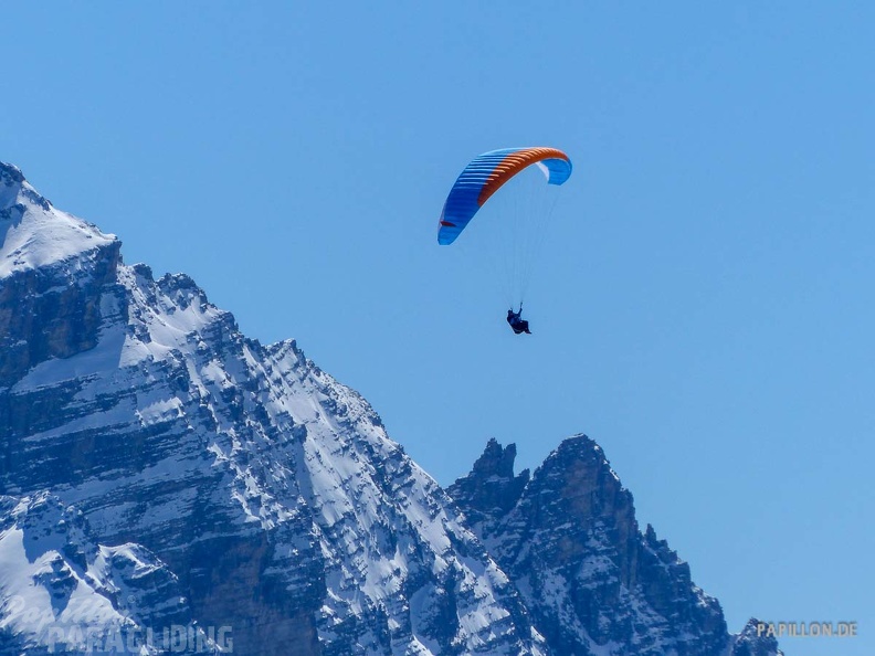 AS13.19 Paragliding-131