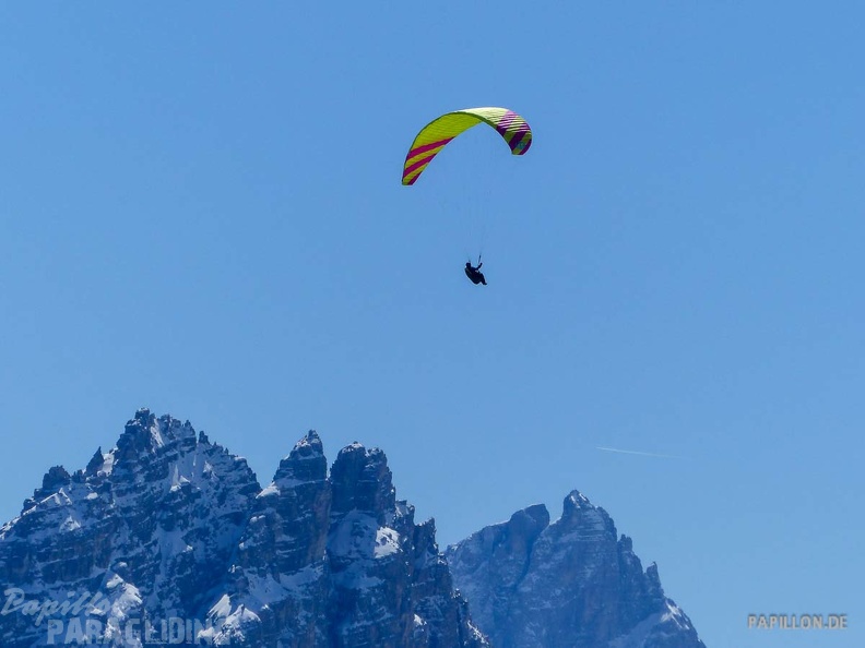 AS13.19 Paragliding-136