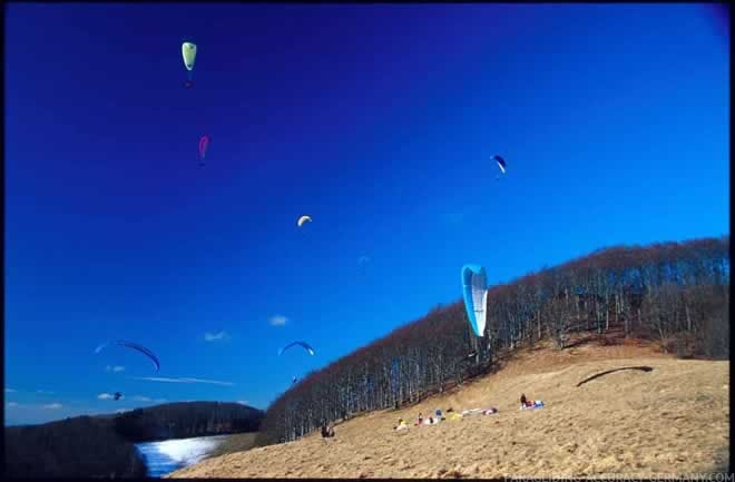 2003 K01.03 Paragliding Wasserkuppe 007