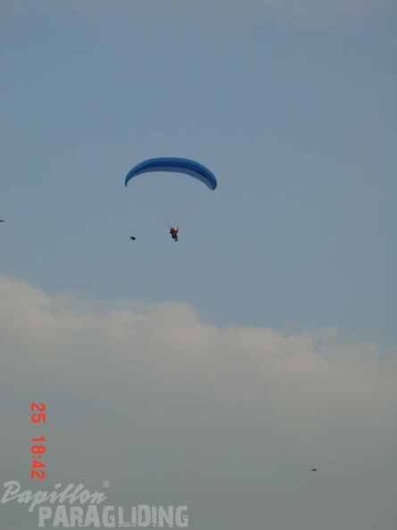 2003_K07.03_Paragliding_Wasserkuppe_036.jpg