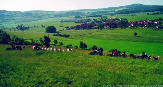 2003 K17.03 Paragliding Wasserkuppe 004