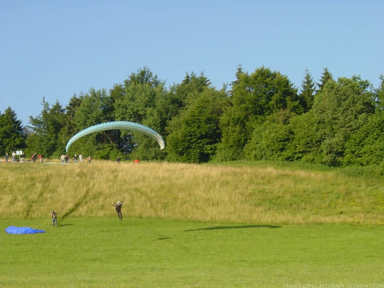 2003_K23.03_Paragliding_Wasserkuppe_111.jpg