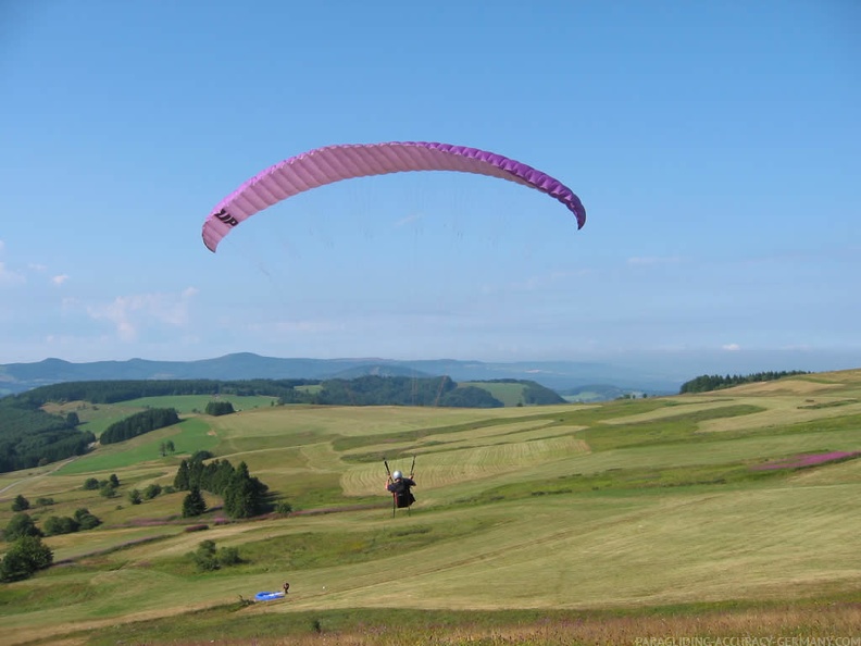 2003 K24.03 Paragliding Wasserkuppe 004