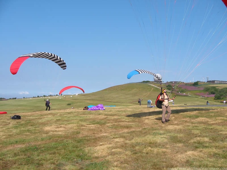 2003_K24.03_Paragliding_Wasserkuppe_010.jpg