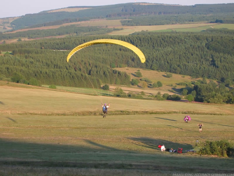 2003 K24.03 Paragliding Wasserkuppe 016