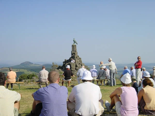 2003 K26.03 Paragliding Wasserkuppe 010