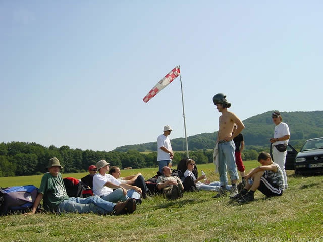 2003_K26.03_Paragliding_Wasserkuppe_011.jpg