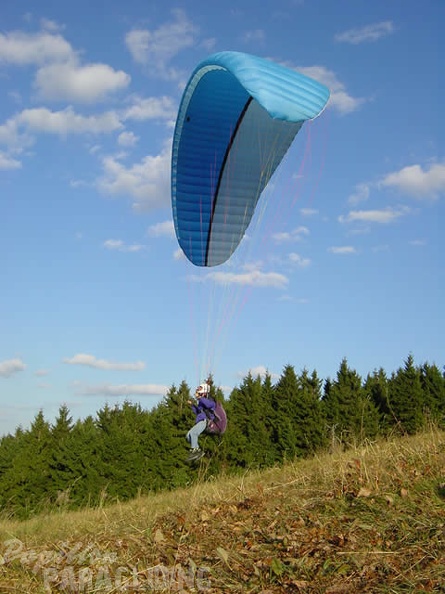 2003_K27.03_Paragliding_Wasserkuppe_026.jpg