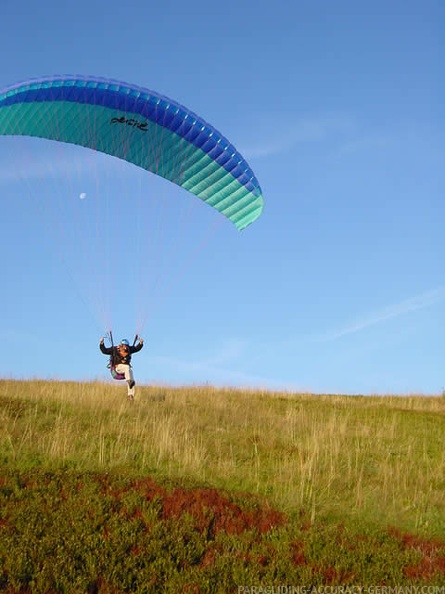 2003_K27.03_Paragliding_Wasserkuppe_059.jpg