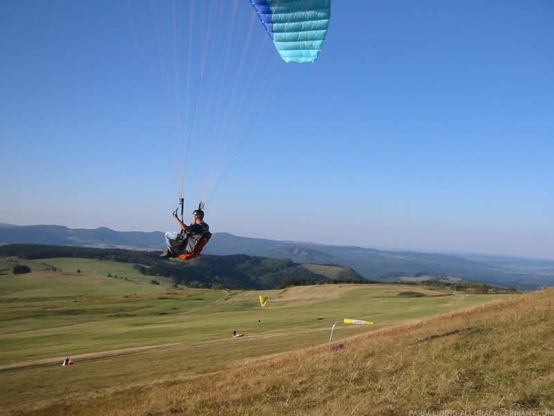 2003 K30.03 Paragliding Wasserkuppe 012