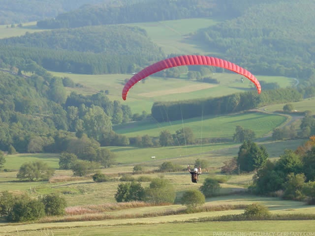 2003_K32.03_Paragliding_Wasserkuppe_023.jpg