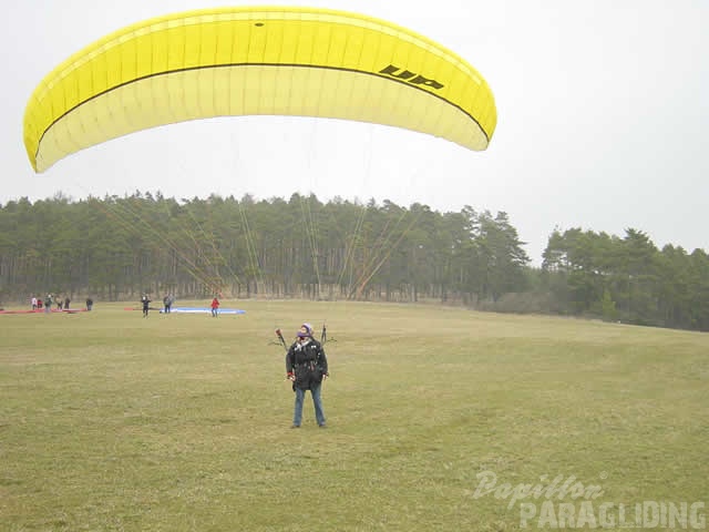 2004 K05.04 Wasserkuppe Gleitschirm 004