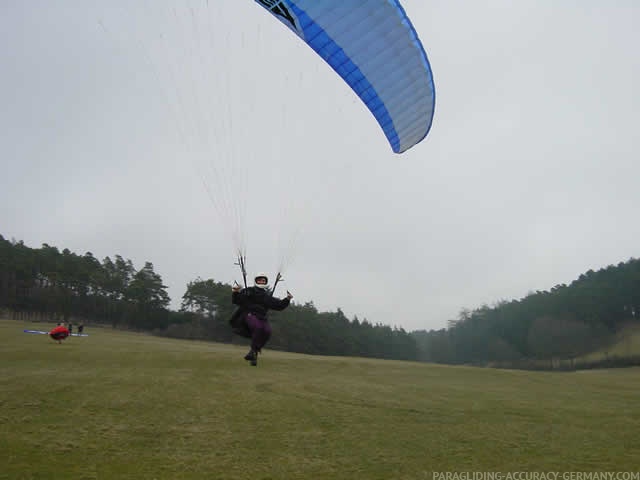 2004 K05.04 Wasserkuppe Gleitschirm 011