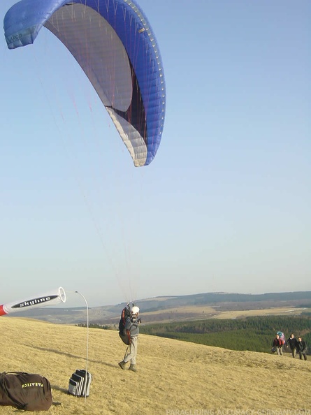 2004_K05.04_Wasserkuppe_Gleitschirm_018.jpg