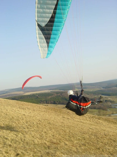 2004 K05.04 Wasserkuppe Gleitschirm 030