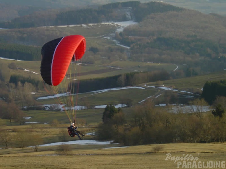 2004 K05.04 Wasserkuppe Gleitschirm 080