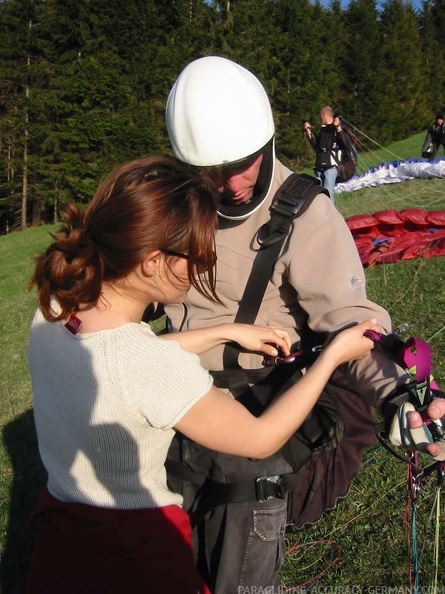 2004 K14.04 Wasserkuppe Gleitschirm 004