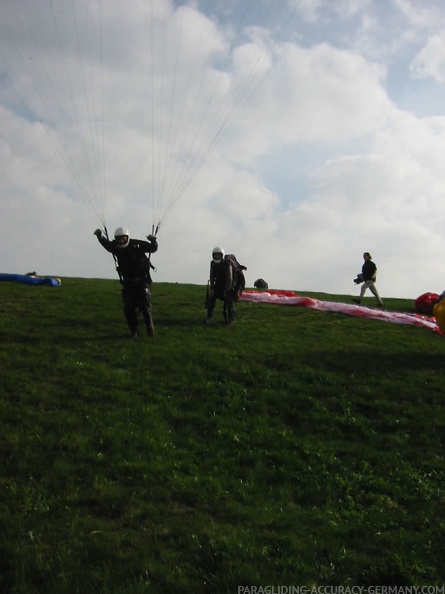 2004_K14.04_Wasserkuppe_Gleitschirm_017.jpg