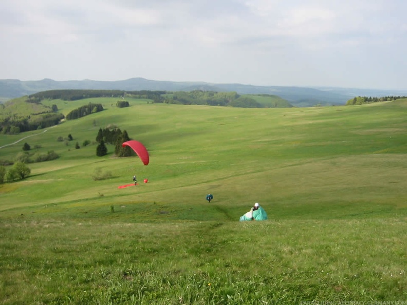 2004 K14.04 Wasserkuppe Gleitschirm 020