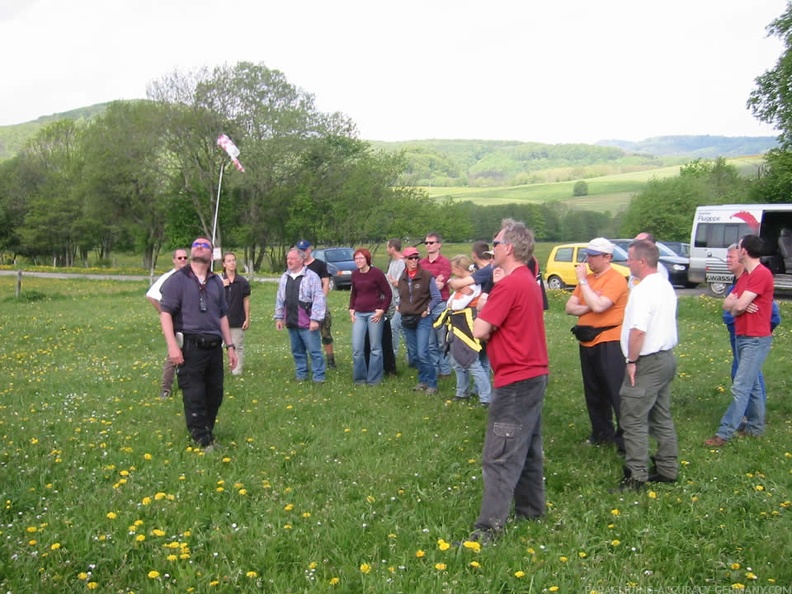 2004 K14.04 Wasserkuppe Gleitschirm 021