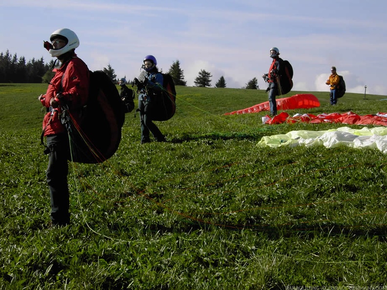 2004 K15.04 Wasserkuppe Gleitschirm 021