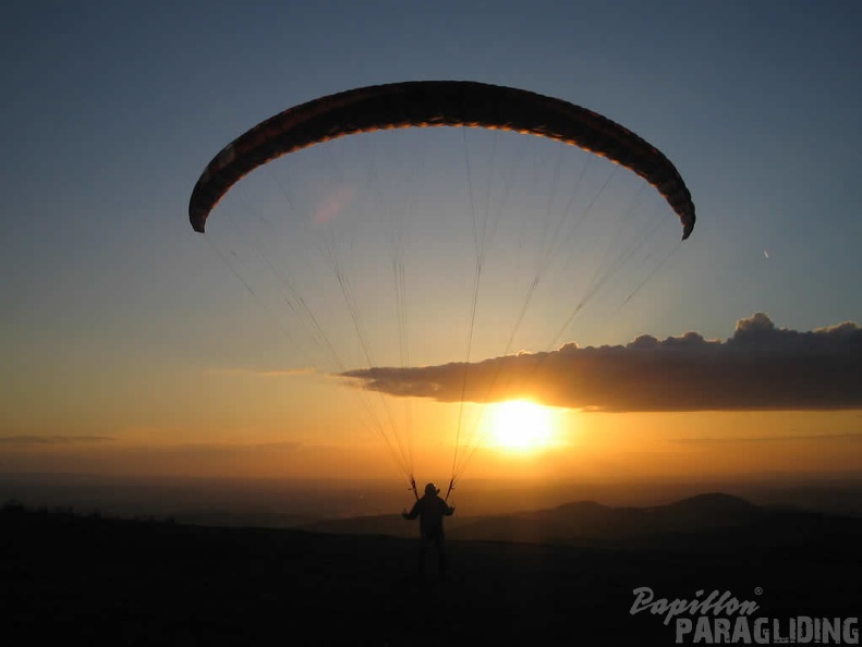 2004 K15.04 Wasserkuppe Gleitschirm 063