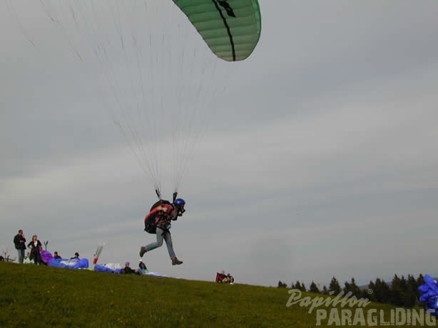 2004_K16.04_Wasserkuppe_Gleitschirm_007.jpg