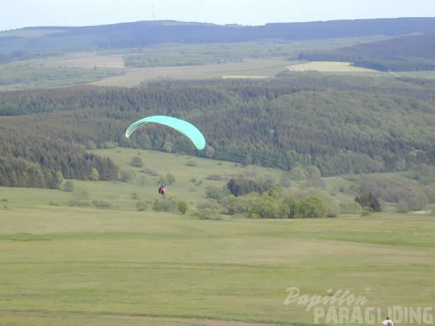 2004_K16.04_Wasserkuppe_Gleitschirm_011.jpg