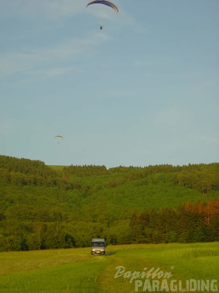 2004 K17.04 Wasserkuppe Gleitschirm 072