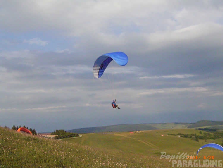 2004_K19.04_Wasserkuppe_Gleitschirm_053.jpg