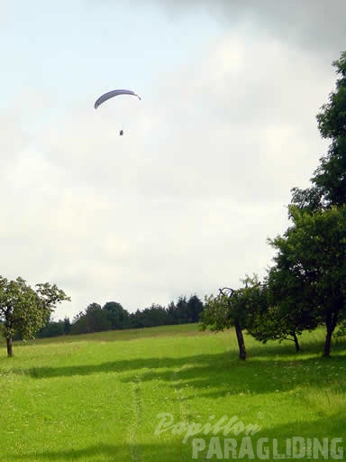 2004_K23.04_Wasserkuppe_Gleitschirm_038.jpg