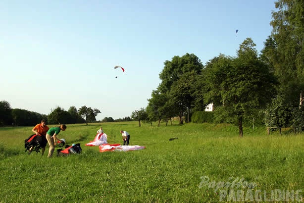 2004 K23.04 Wasserkuppe Gleitschirm 105