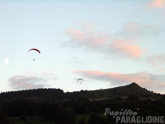 2004 K24.04 Wasserkuppe Gleitschirm 017