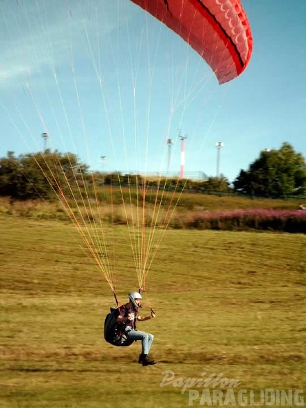 2004_K24.04_Wasserkuppe_Gleitschirm_086.jpg