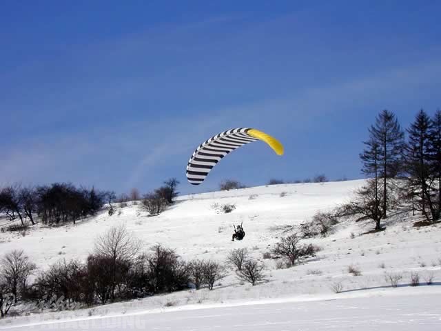 2005 K03.05 Wasserkuppe Paragliding 010