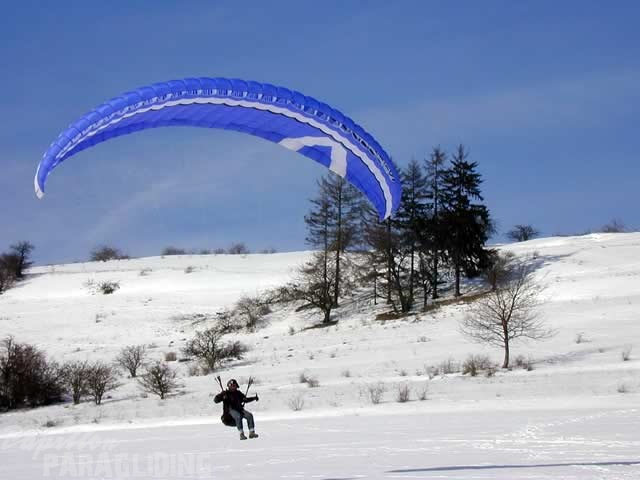 2005 K03.05 Wasserkuppe Paragliding 011