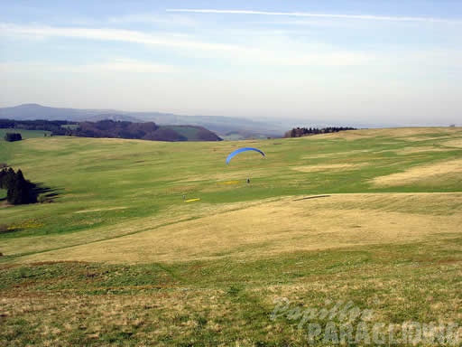 2005 K11.05 Wasserkuppe Paragliding 020