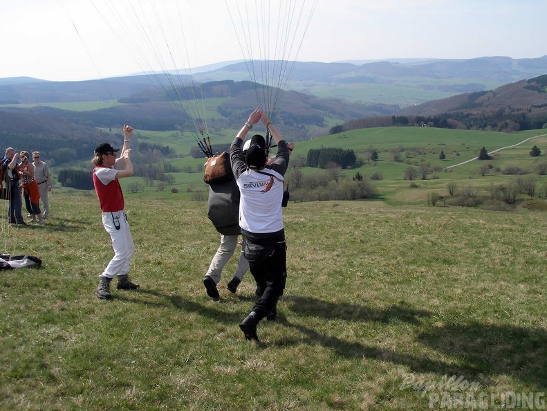 2005 K11.05 Wasserkuppe Paragliding 062