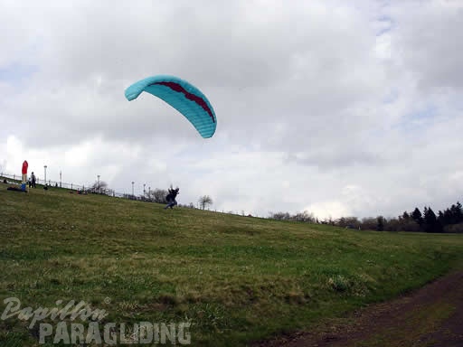 2005 K11.05 Wasserkuppe Paragliding 063