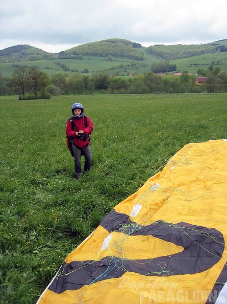 2005_K12.05_Wasserkuppe_Paragliding_011.jpg