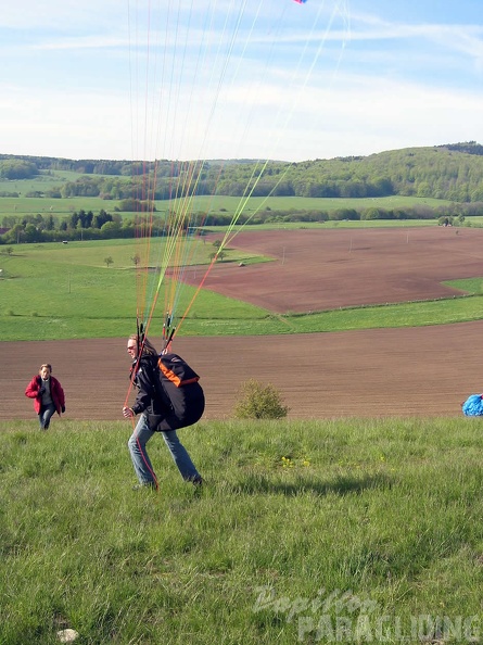 2005_K12.05_Wasserkuppe_Paragliding_032.jpg