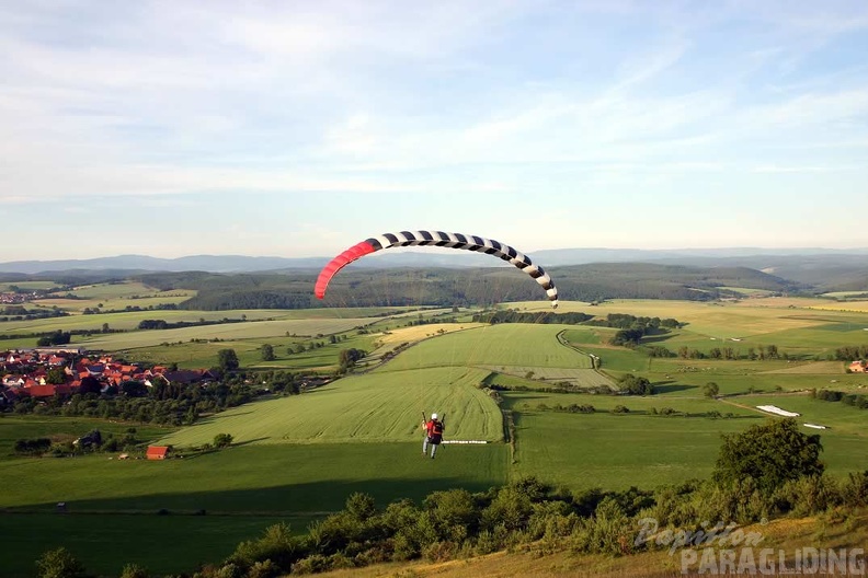 2005 K18.05 Wasserkuppe Paragliding 010