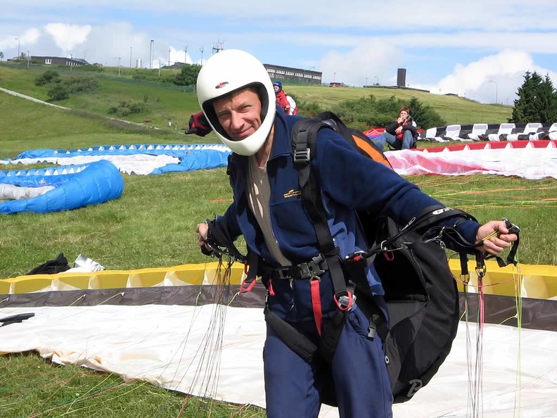 2005_K20.05_Wasserkuppe_Paragliding_029.jpg